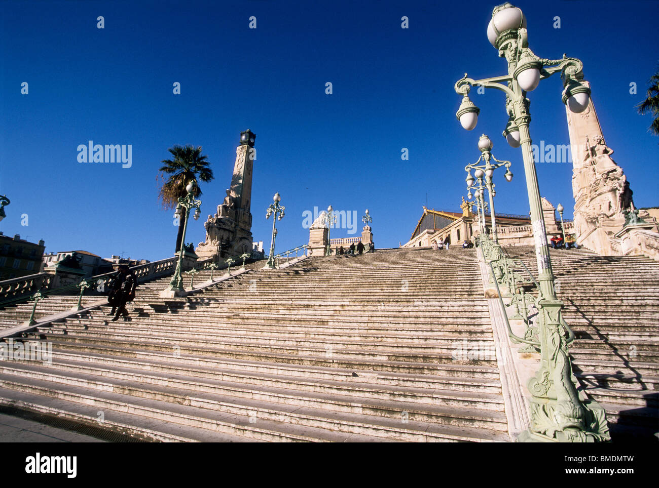 La gare Saint Charles (gare Saint Charles) escaliers de Marseille Banque D'Images