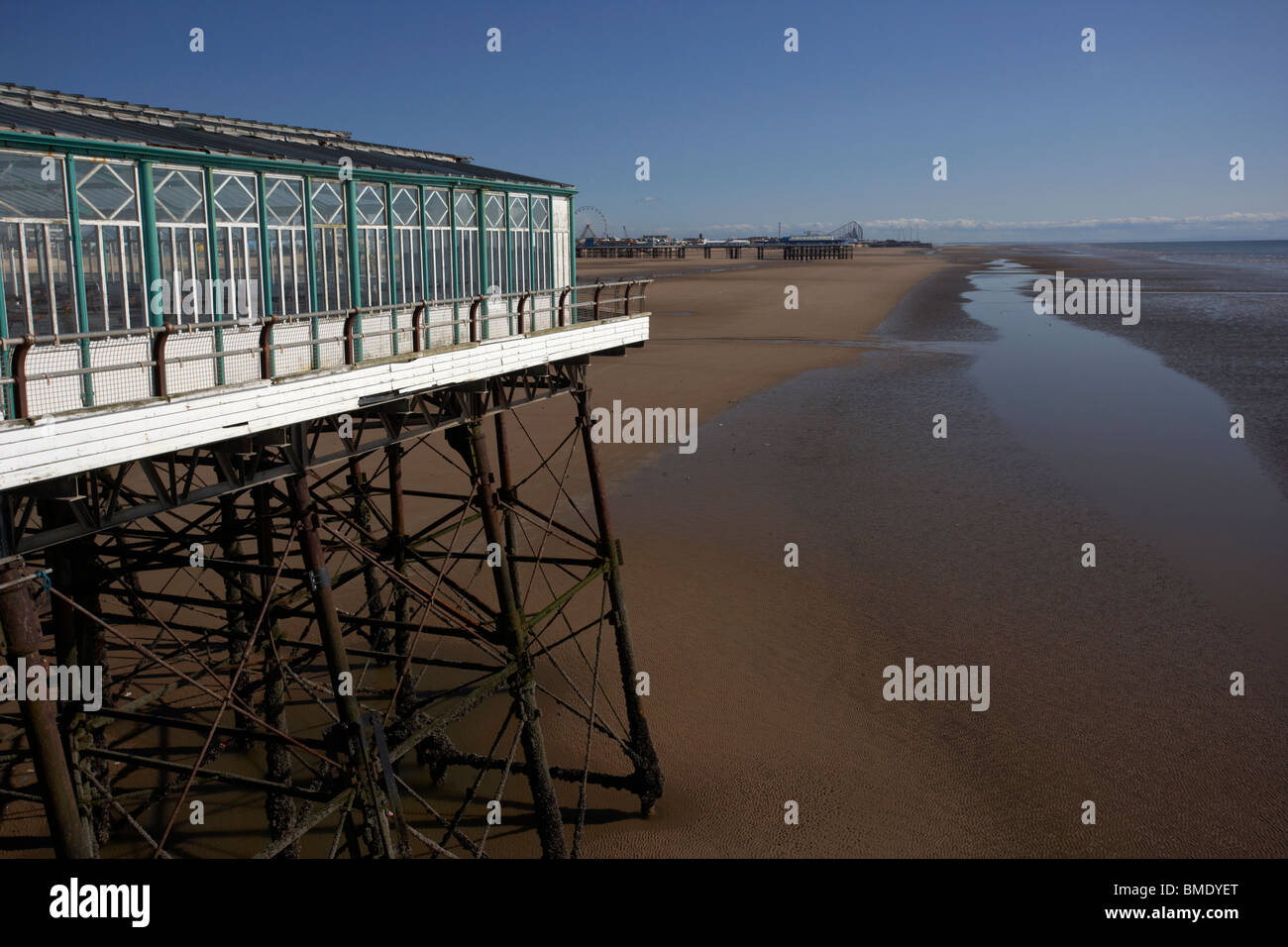 Pavillon et jetée de Blackpool North beach front de Lancashire England uk Banque D'Images