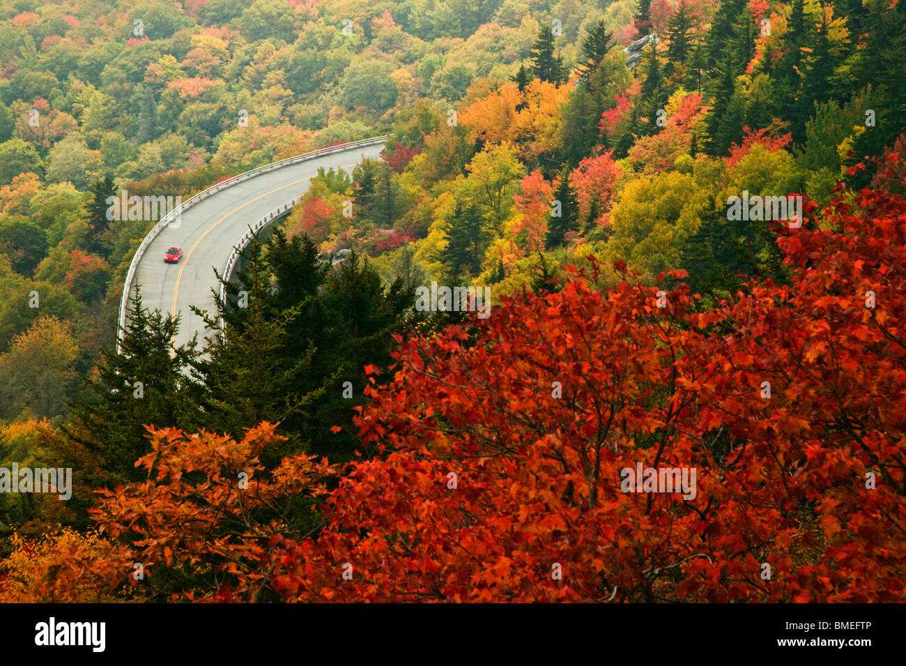 Amérique du Nord, USA, Caroline du Nord, en passant par la route de Blue Ridge Parkway, elevated view Banque D'Images