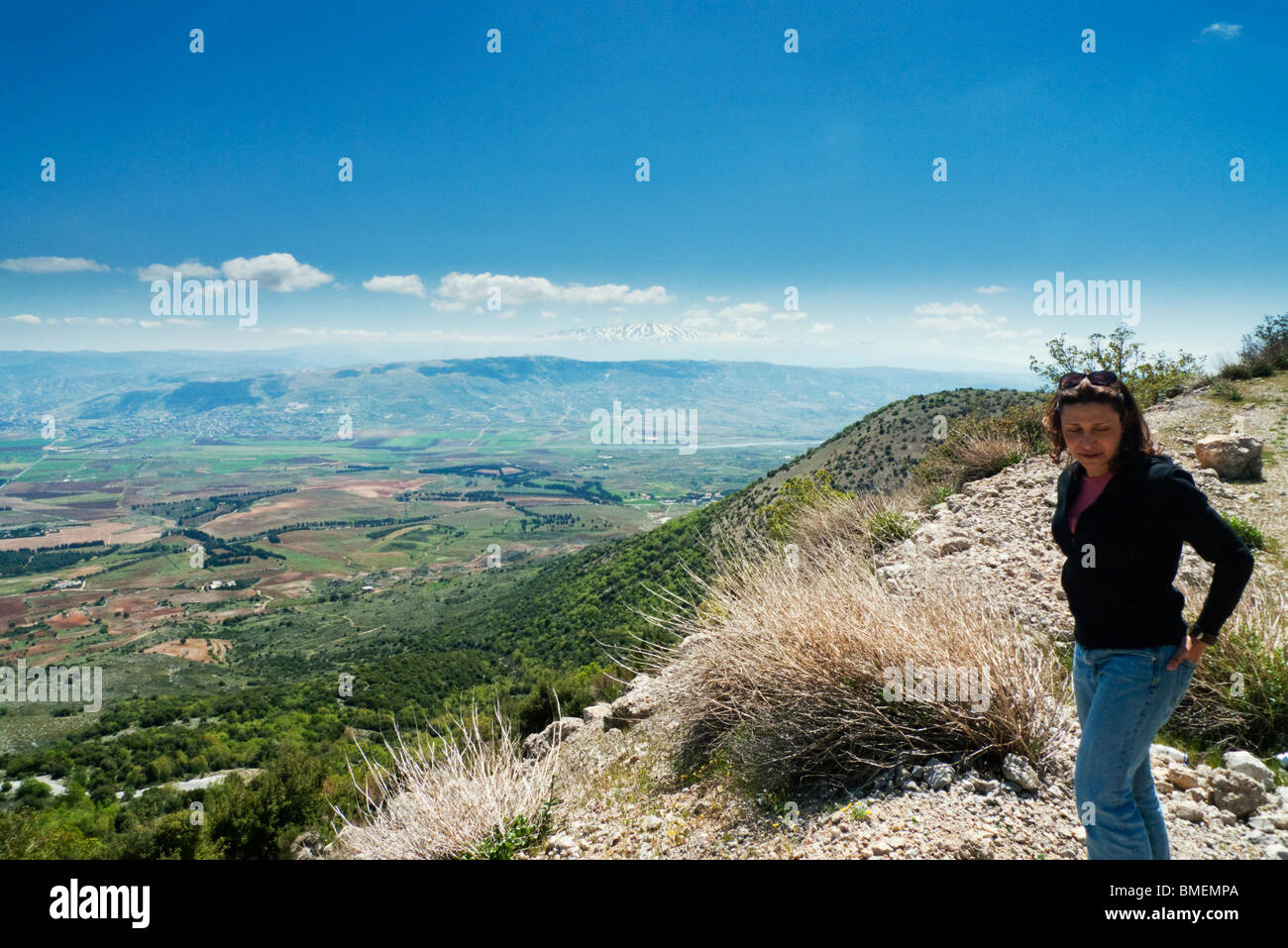 La recherche sur l'Ouadi Qadisha ou Vallée sainte Vallée des Saints à plus de 2000m de haut, le Mont al-Makmal au nord du Liban Banque D'Images