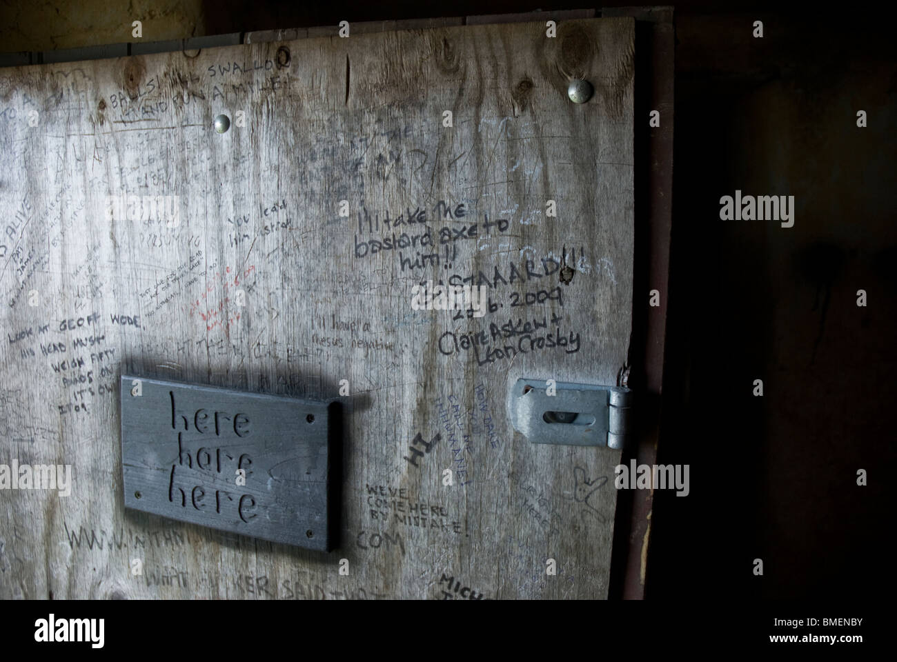 La porte du hall d'Sleddale alias Crow Crag/Oncle Monty's Cottage en vedette dans le film 'Withnail & I' Banque D'Images