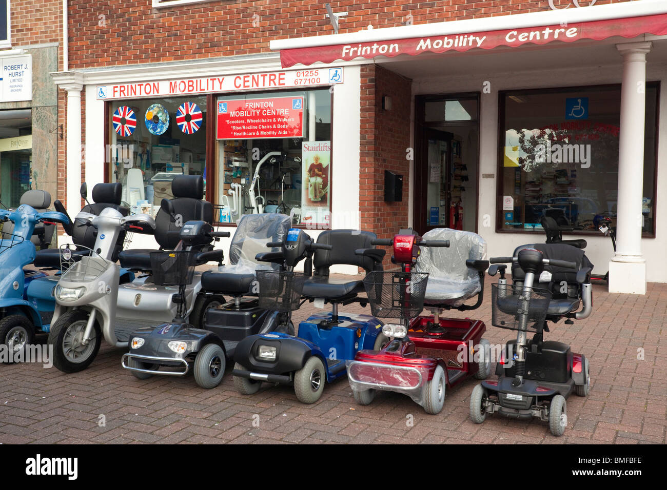 Frinton and Mobility Center offre la mobilité électrique scooters et voiturettes Banque D'Images