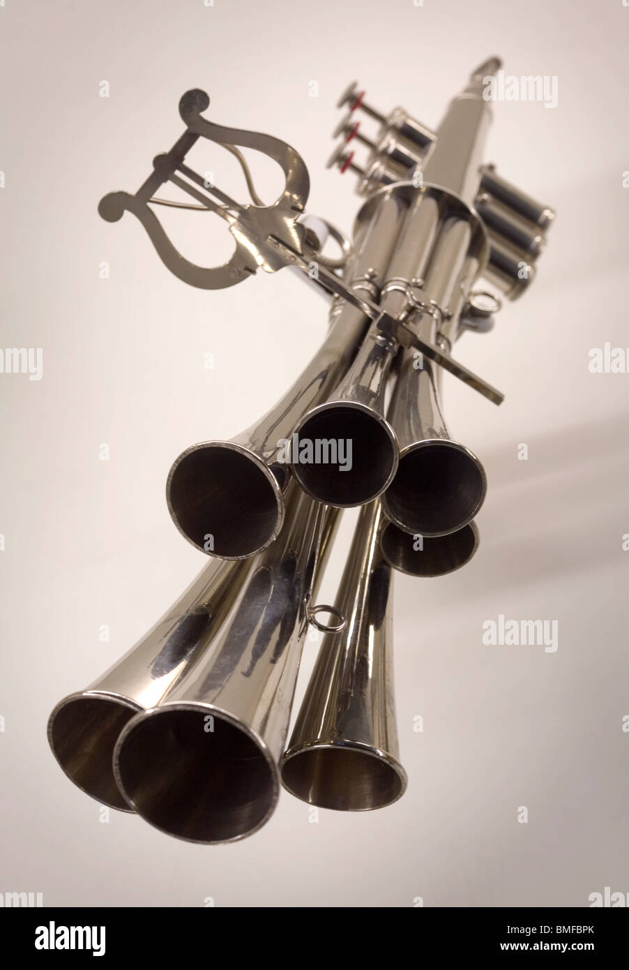 Martin trompette 1931 multiples Photo Stock - Alamy