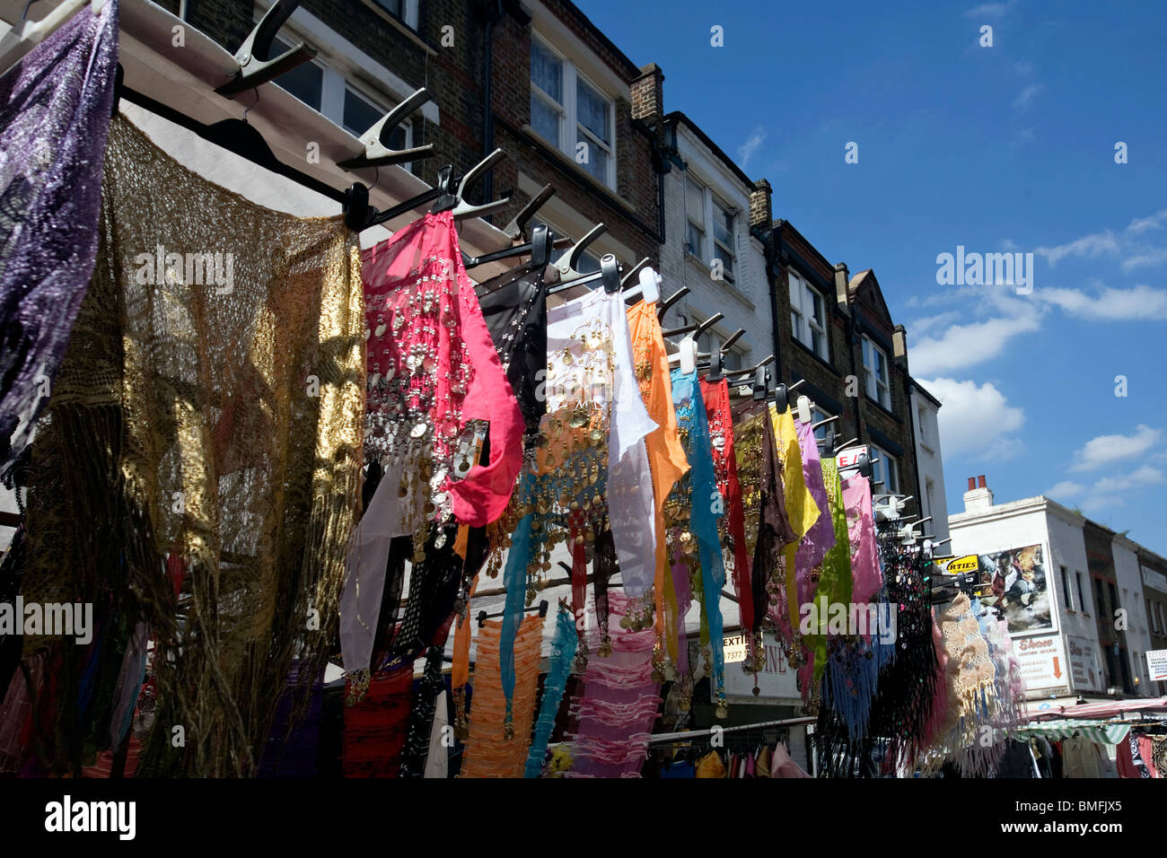 Jupes à vendre à jupon lane dans l'Est de Londres Banque D'Images