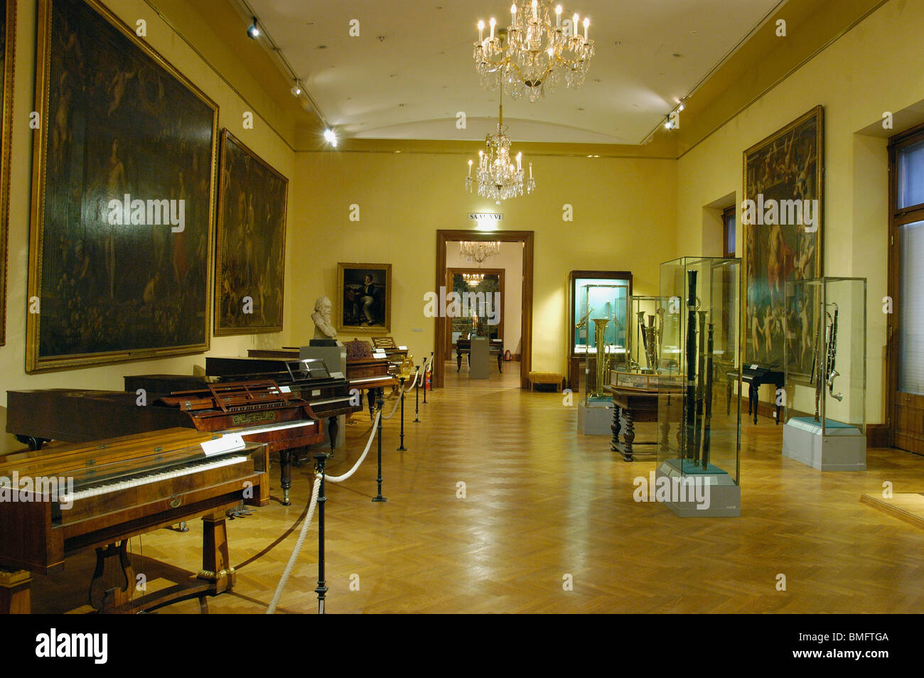 Collection d'instruments de musique anciens à la Hofburg Banque D'Images