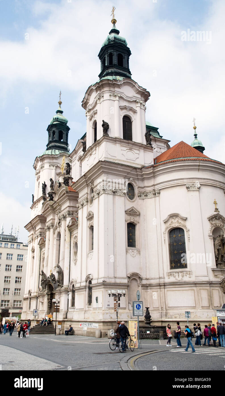 L'église St Nicholas, Prague, République Tchèque Prague , est de l'Europe Banque D'Images