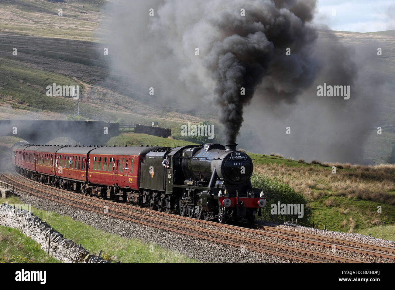 Fellsman train à vapeur à régler à l'Ais Gill Carlisle ligne de chemin de fer. Banque D'Images