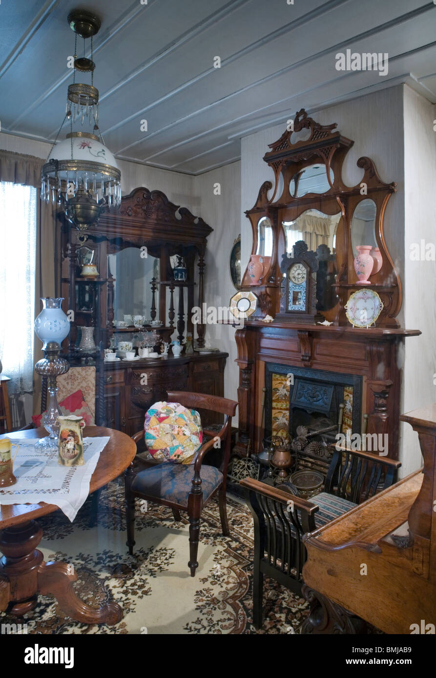 Un dix-neuvième (XIXE) siècle (années 1800) salon avec détails de l'époque victorienne, Auckland, Nouvelle-Zélande Banque D'Images