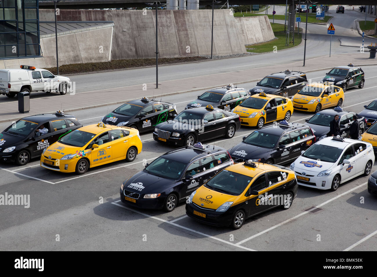 Lignes de taxi à l'aéroport d'Arlanda, près de Stockholm Banque D'Images