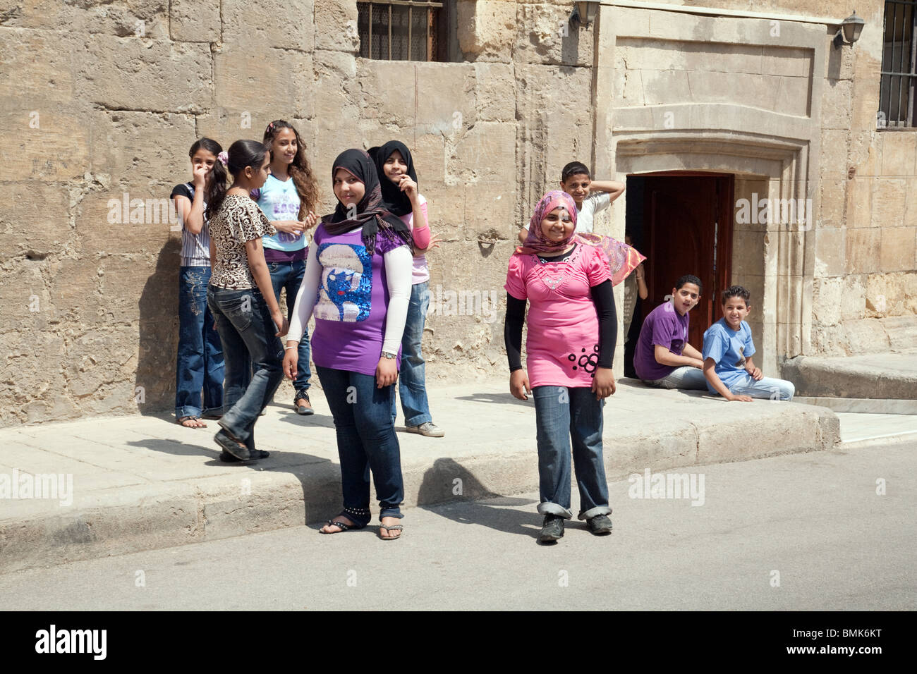 Street children cairo egypt Banque de photographies et d'images à haute  résolution - Alamy