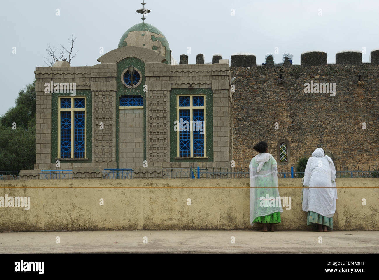 Ethiopie : région du Tigré, Axum, église Sainte Marie de Sion, chapelle  adjacente a dit de tenir arche d'alliance Photo Stock - Alamy