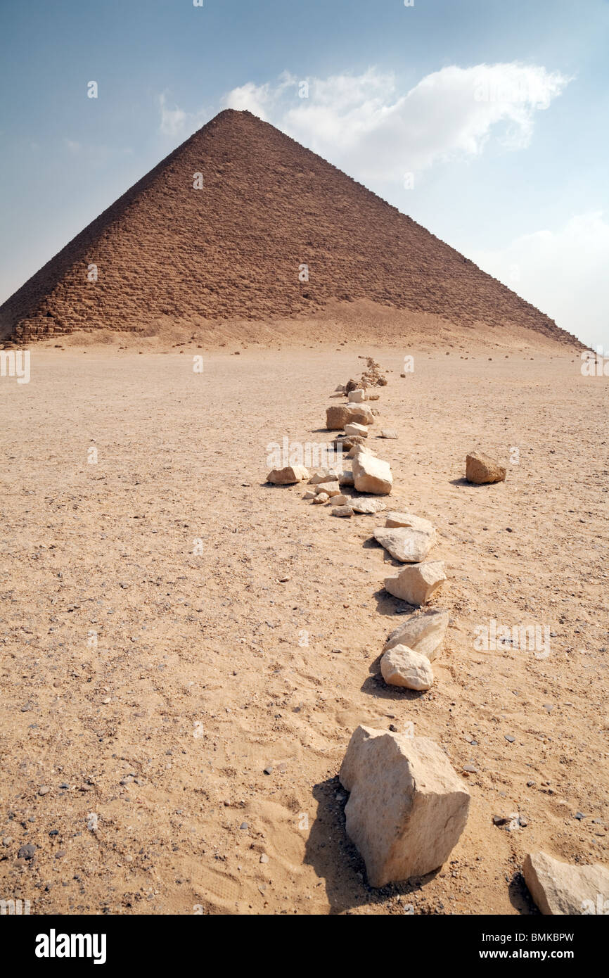 Snofru's Pyramide Rouge à Dahchour nécropole, Egypte Banque D'Images