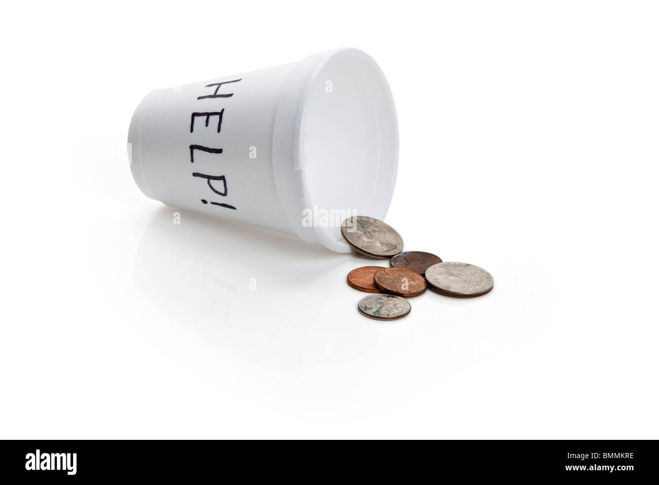 Gobelet jetable, aide, concept de la mendicité Banque D'Images