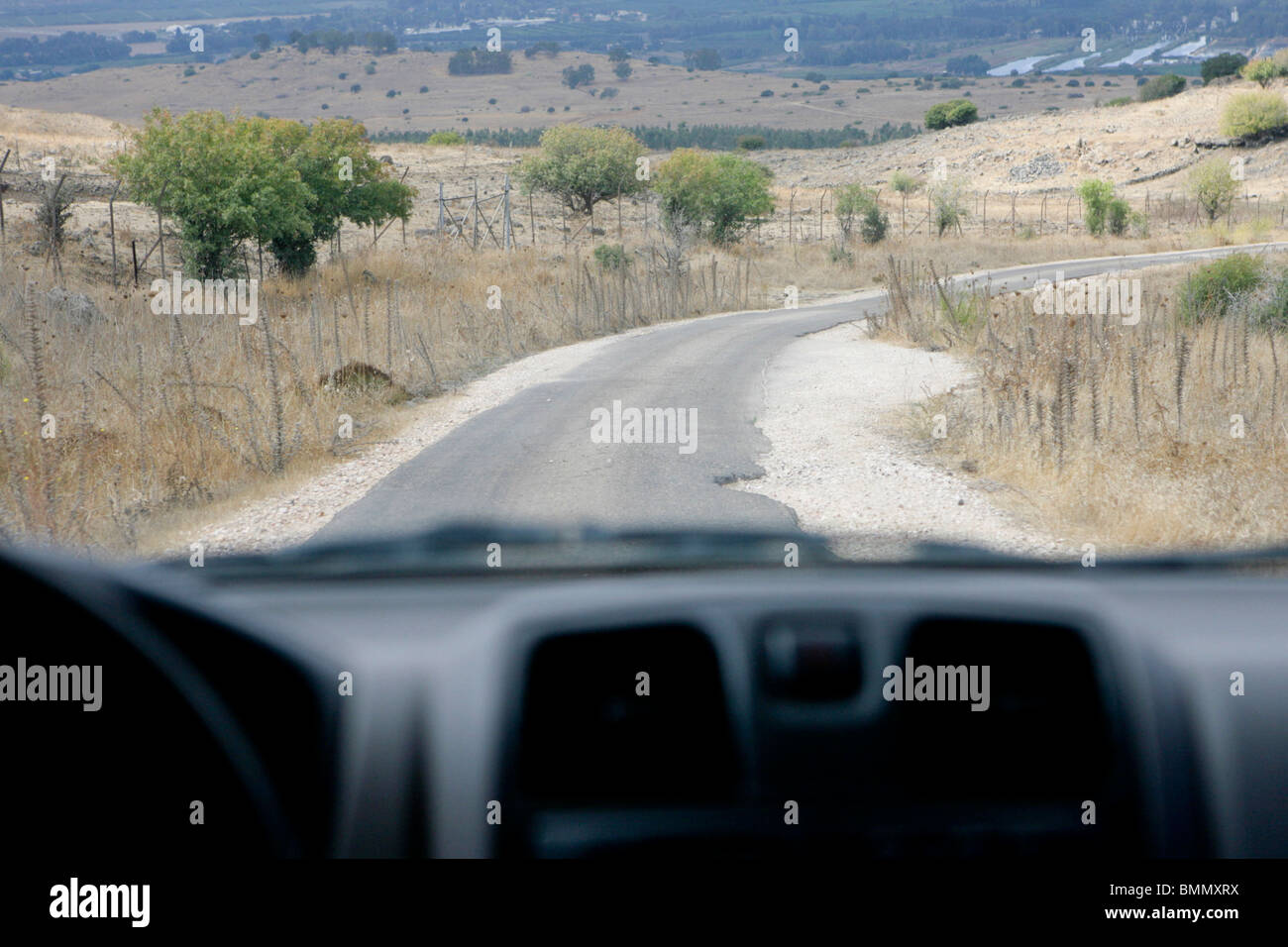 Israël, route étroite et tortueuse des hauteurs du Golan Banque D'Images