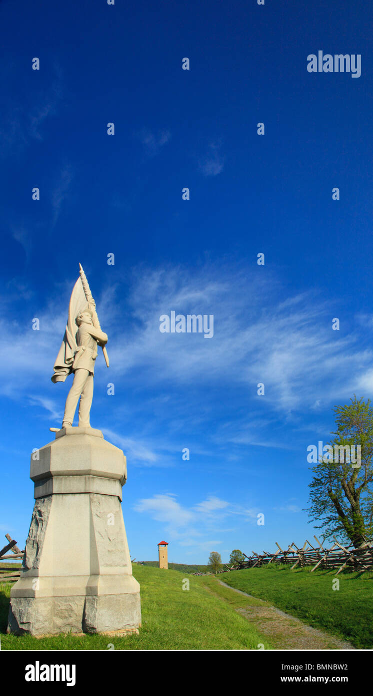 132e Pennsylvania Monument et tour d'observation, champ de bataille National d'Antietam, Sharpsburg, Maryland, États-Unis Banque D'Images