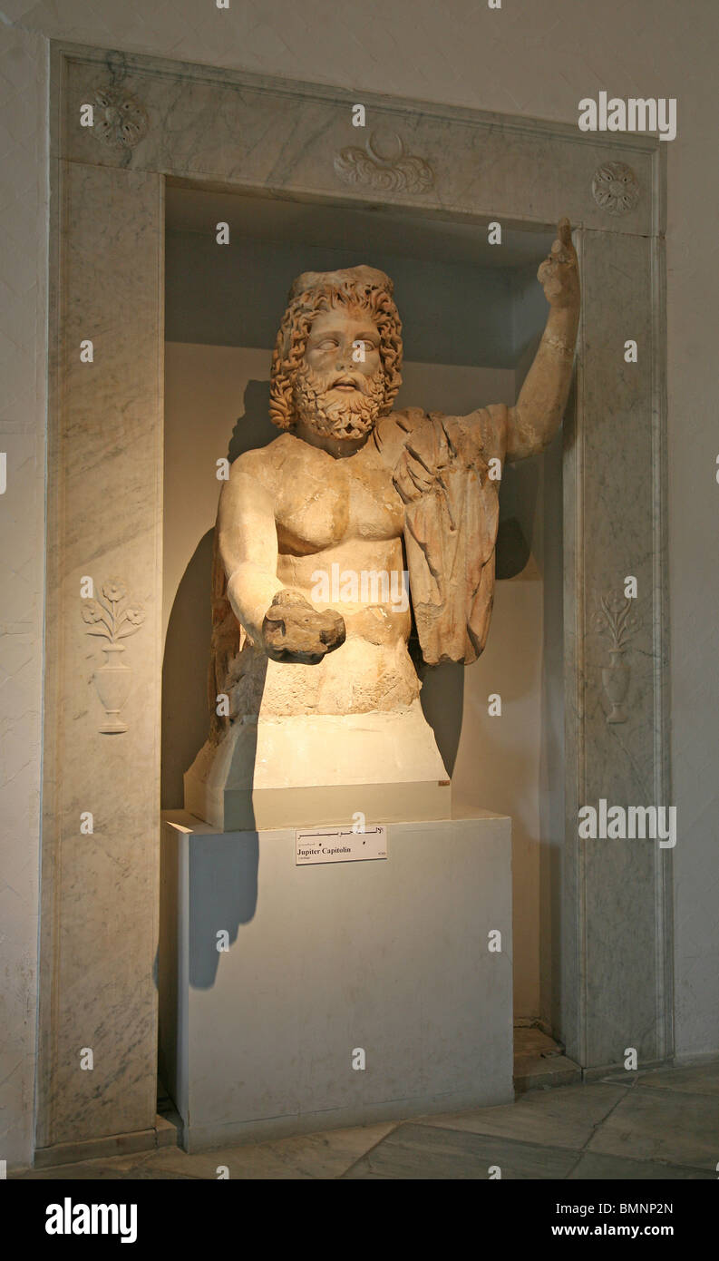 Statue de Jupiter Capitolin dans le Musée du Bardo en prises de Carthage dans la capitale Tunis Tunisie Afrique du Nord Banque D'Images