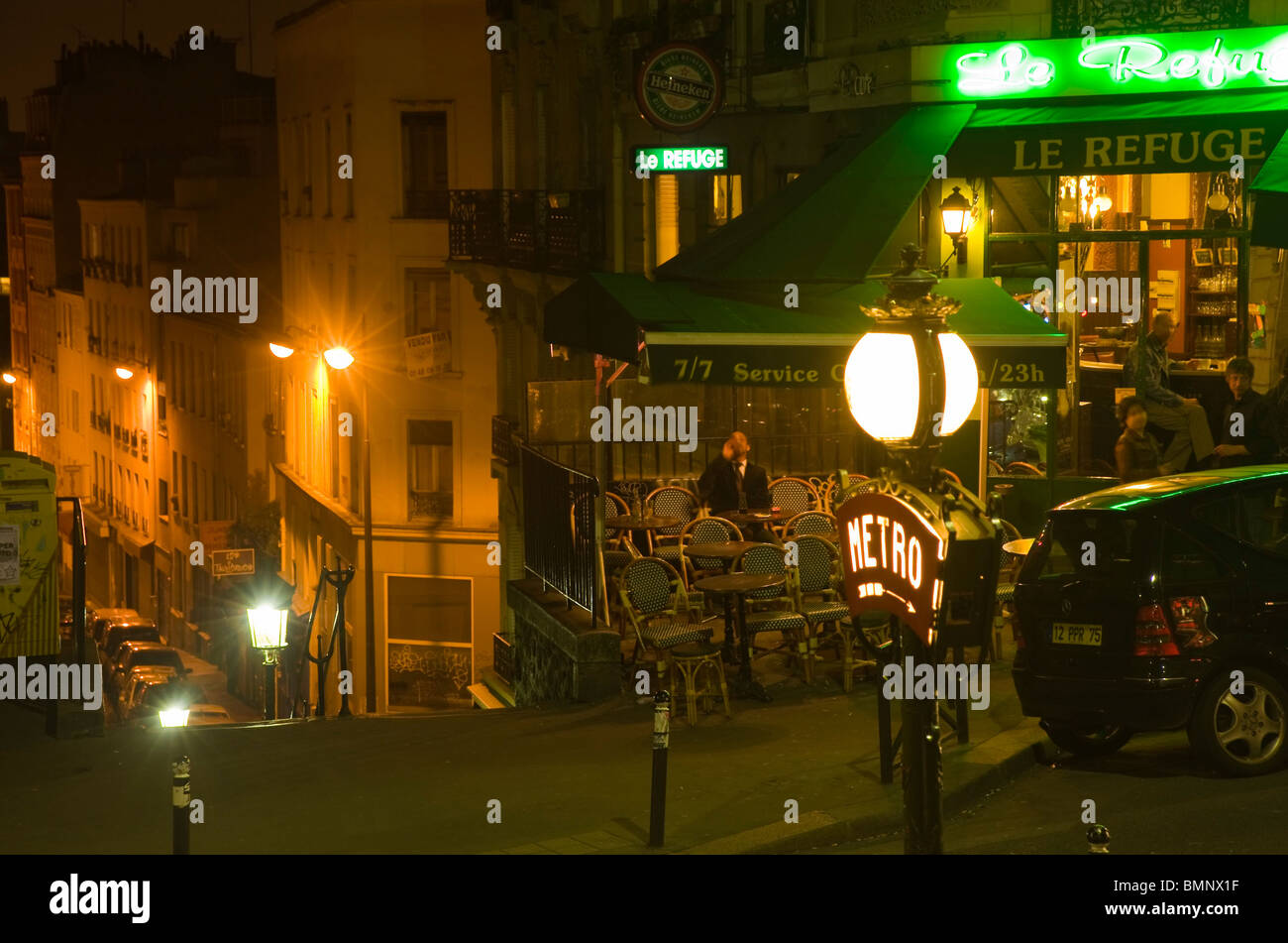 Paris, métro Lamarck Photo Stock Alamy