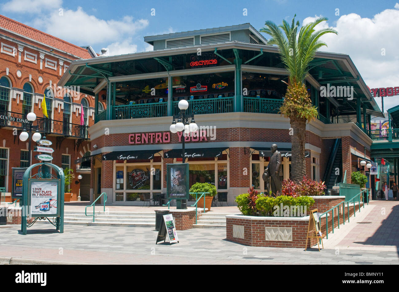 Ybor City historique et de la célèbre Columbia restaurant Tampa Florida Banque D'Images