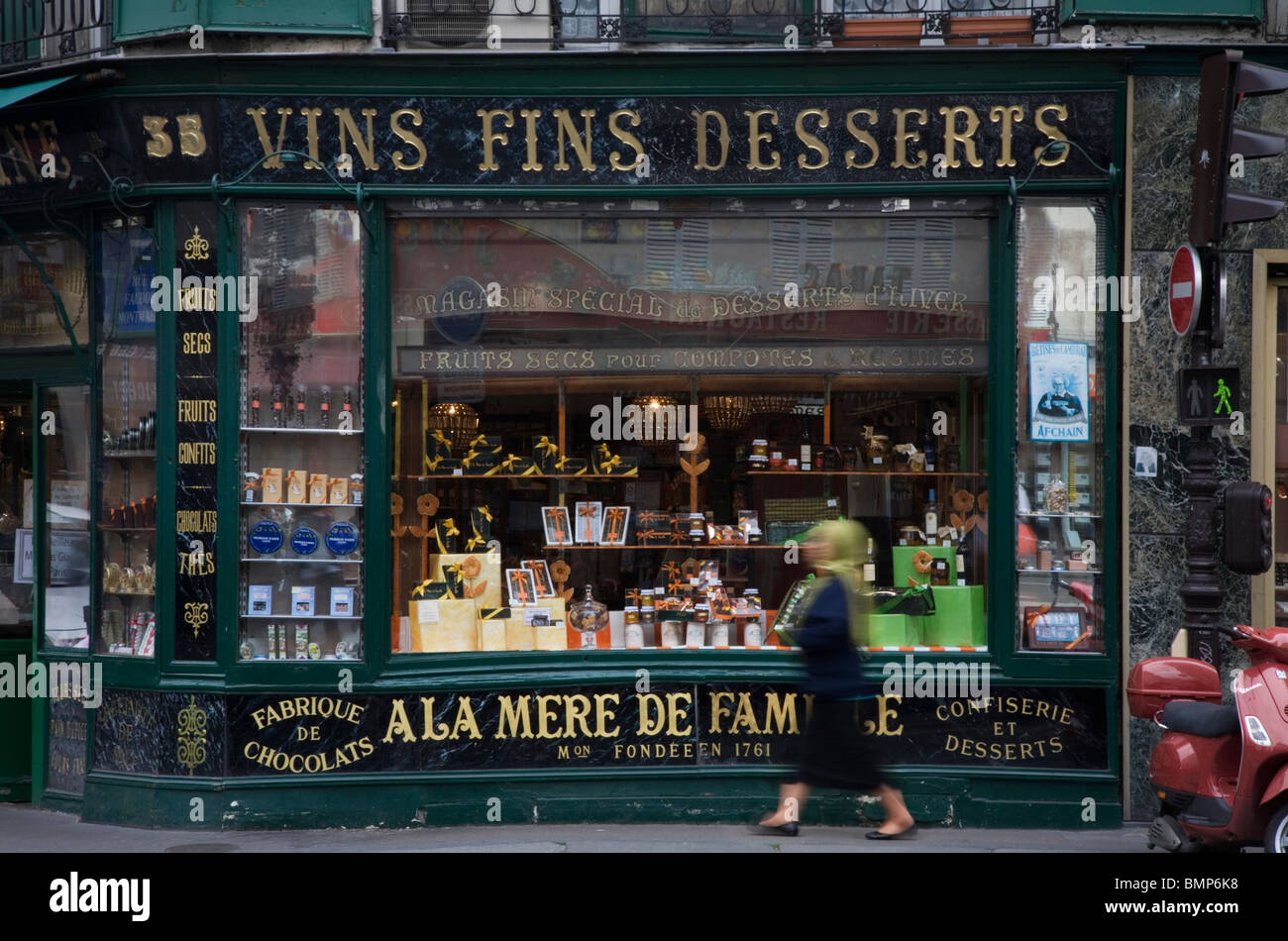 Les vins de dessert et candy shop, Paris Banque D'Images