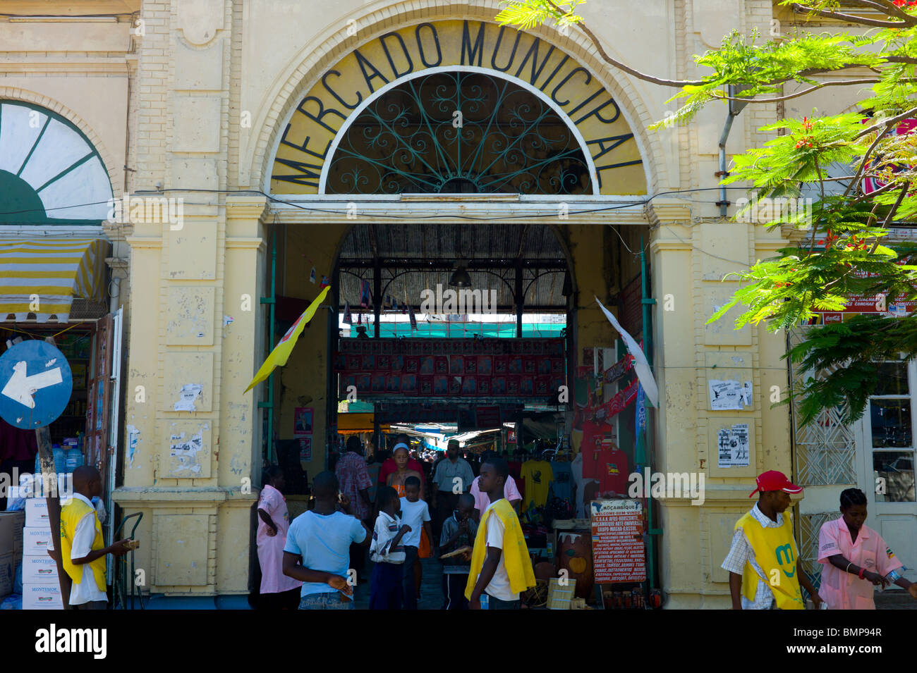 L'entrée du 'Mercado" Municipal principal marché à Maputo, Mozambique Banque D'Images