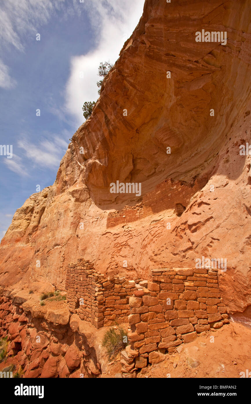 Ruine de l'habitation de la falaise Banque de photographies et d’images