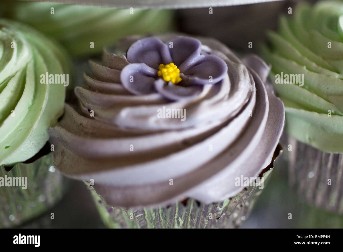 Close up d'un gâteau de mariage Cupcake Banque D'Images