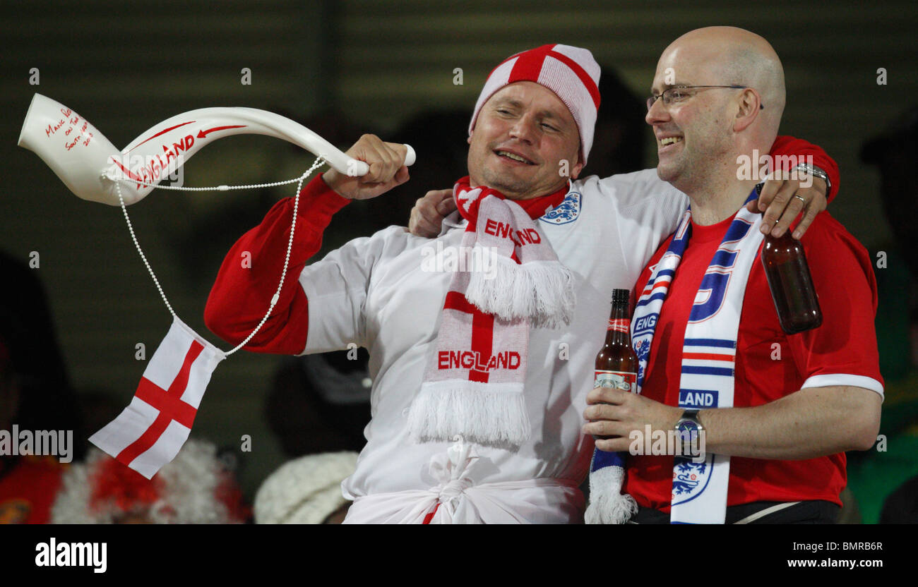 Les partisans de l'Angleterre vu avant une Coupe du Monde FIFA 2010 football match entre les États-Unis et l'Angleterre le 12 juin 2010. Banque D'Images