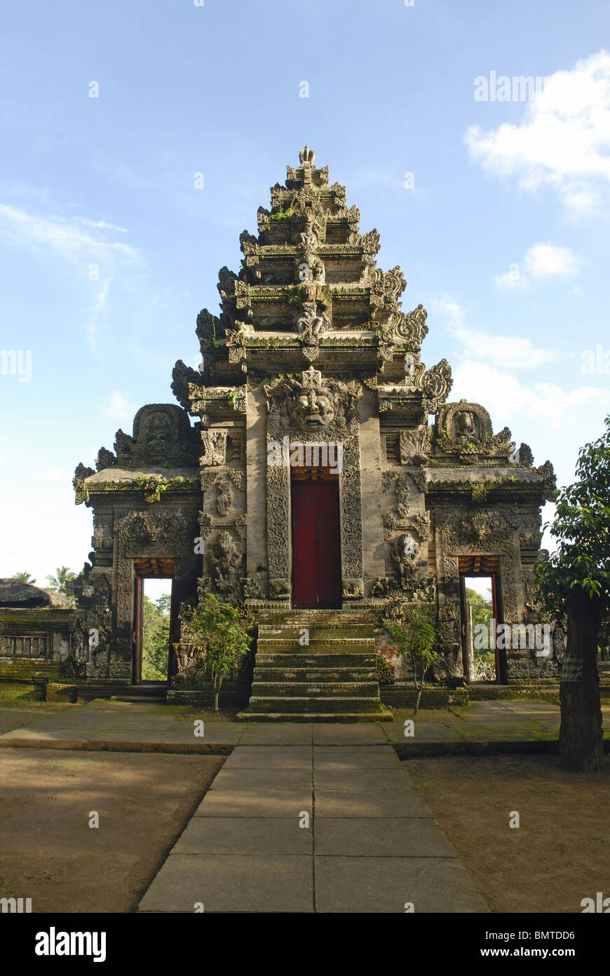 Indonesia-Bali, Passerelle d'entrée d'un temple à Bali Banque D'Images