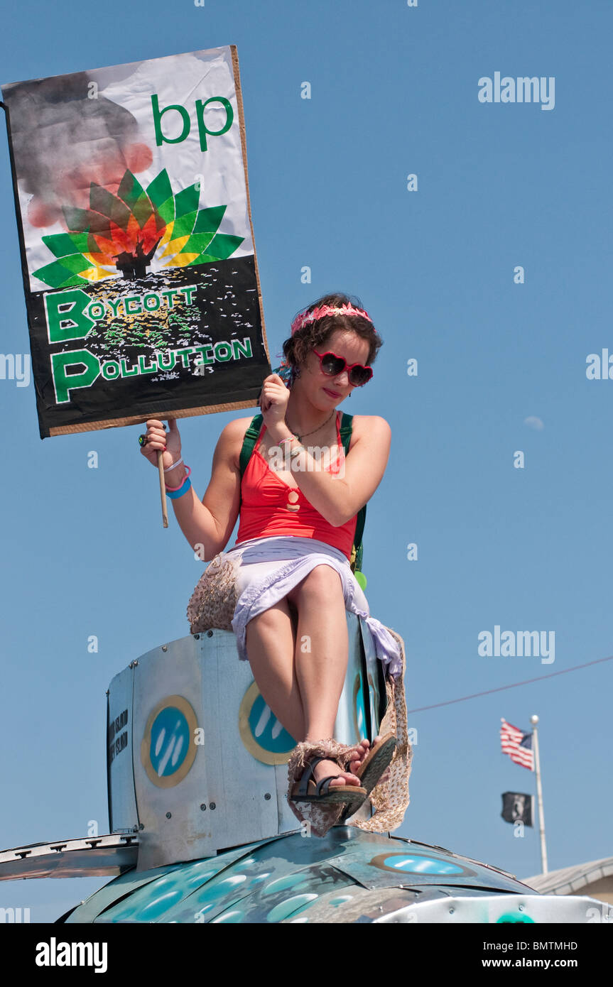 Boycott de BP au Coney Island Mermaid Parade Banque D'Images