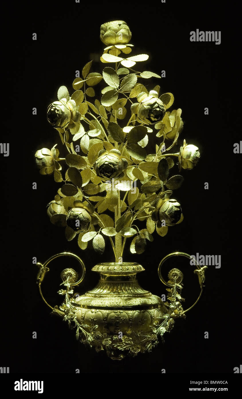 Vase baroque dans l'or Banque D'Images