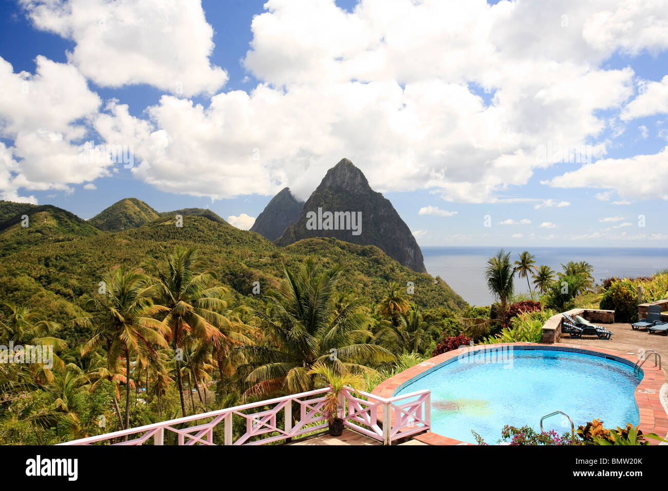 Caraïbes, St Lucia, petit et Gros Piton Montagne (Patrimoine de l'UNESCO) Banque D'Images