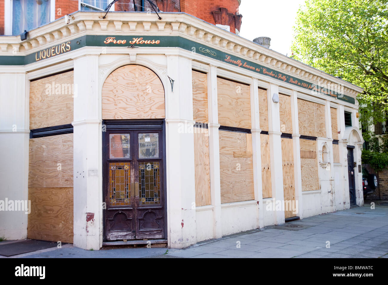 Barricadèrent pub, qui a fermé, London, England, UK Banque D'Images