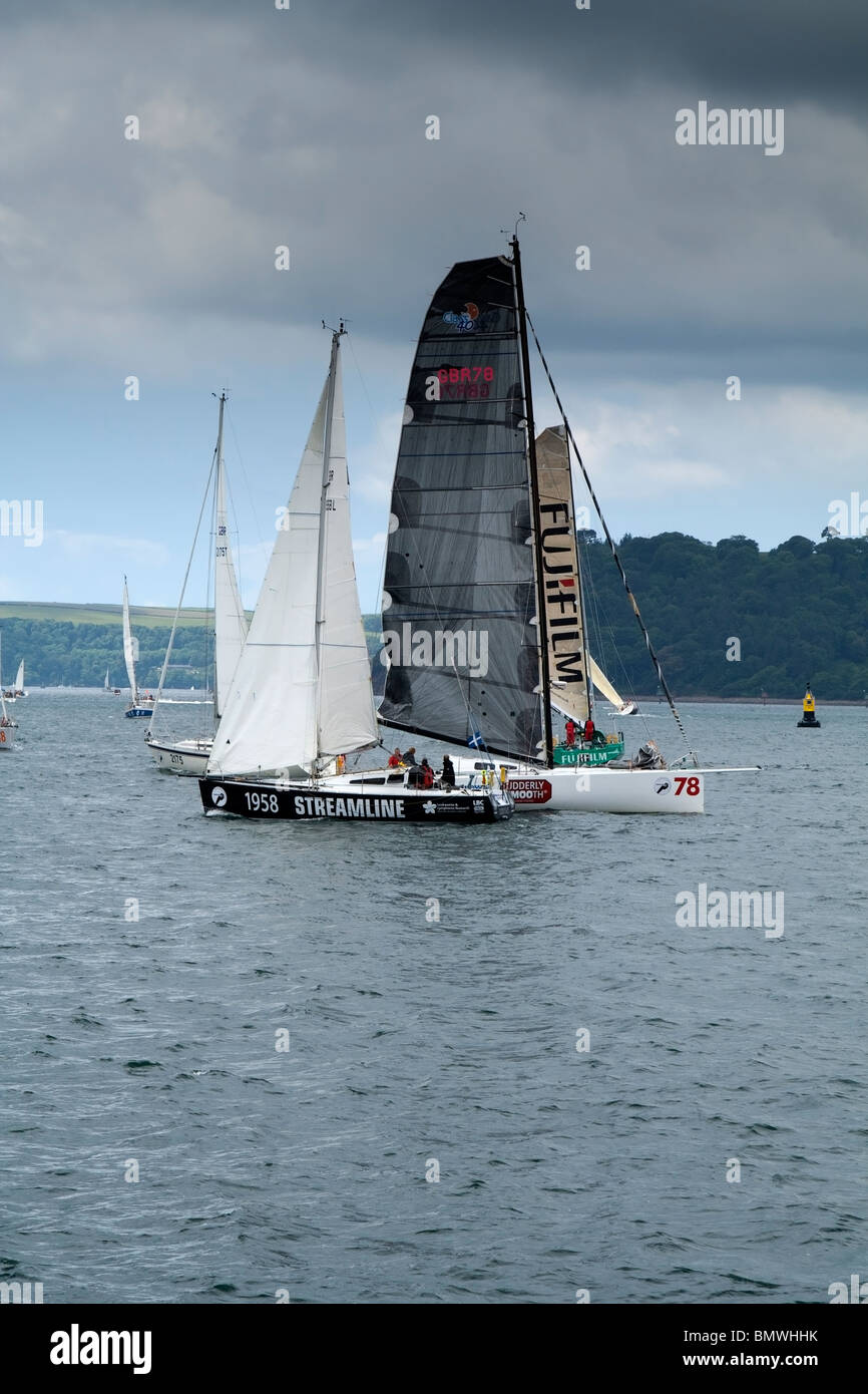 Disponibles au début de la ronde Bretagne Yacht Race 2010, Plymouth, Royaume-Uni. Banque D'Images