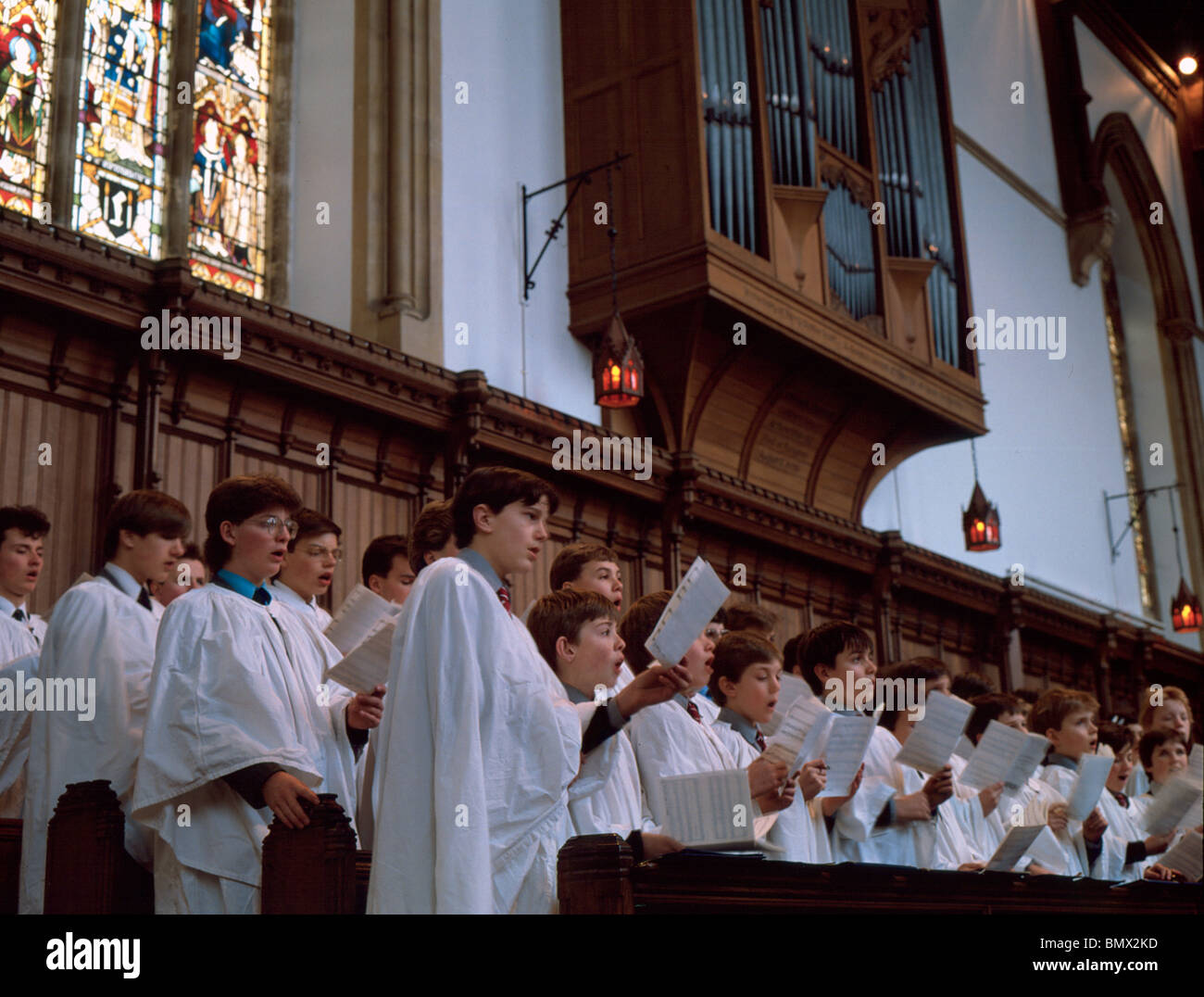 Thoricourt College Chapel Choir, années 80. Banque D'Images