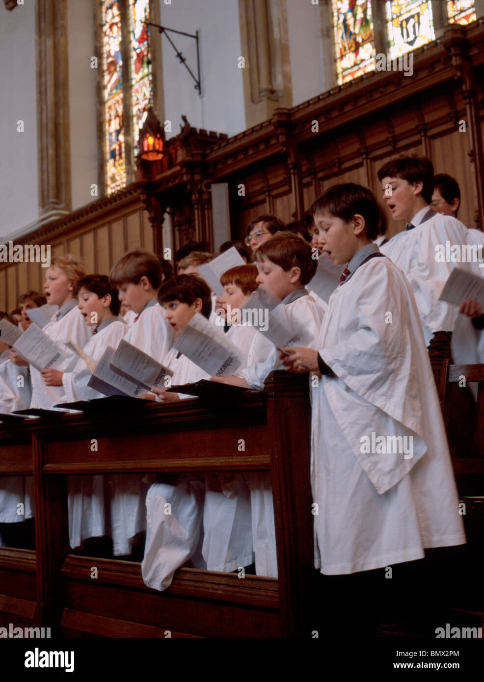 Thoricourt College Chapel Choir, années 80. Banque D'Images