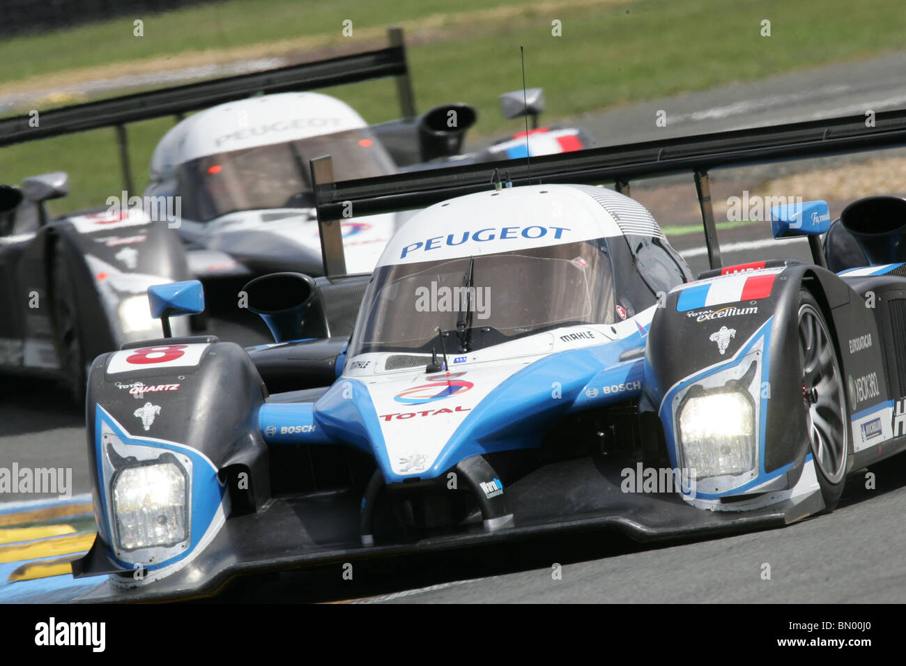 Peugeot Le Mans racers, 24 Heures du Mans 2008. Banque D'Images