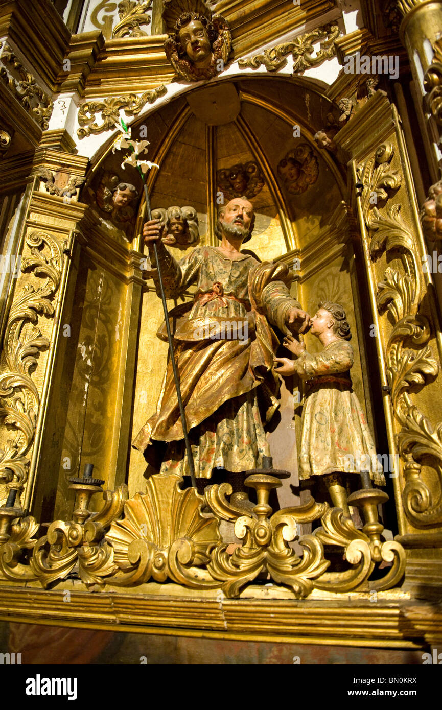 La décoration de l'autel dans la Basilique de la Mare de Deu, monastère de Lluc, Mallorca, 2010 Banque D'Images