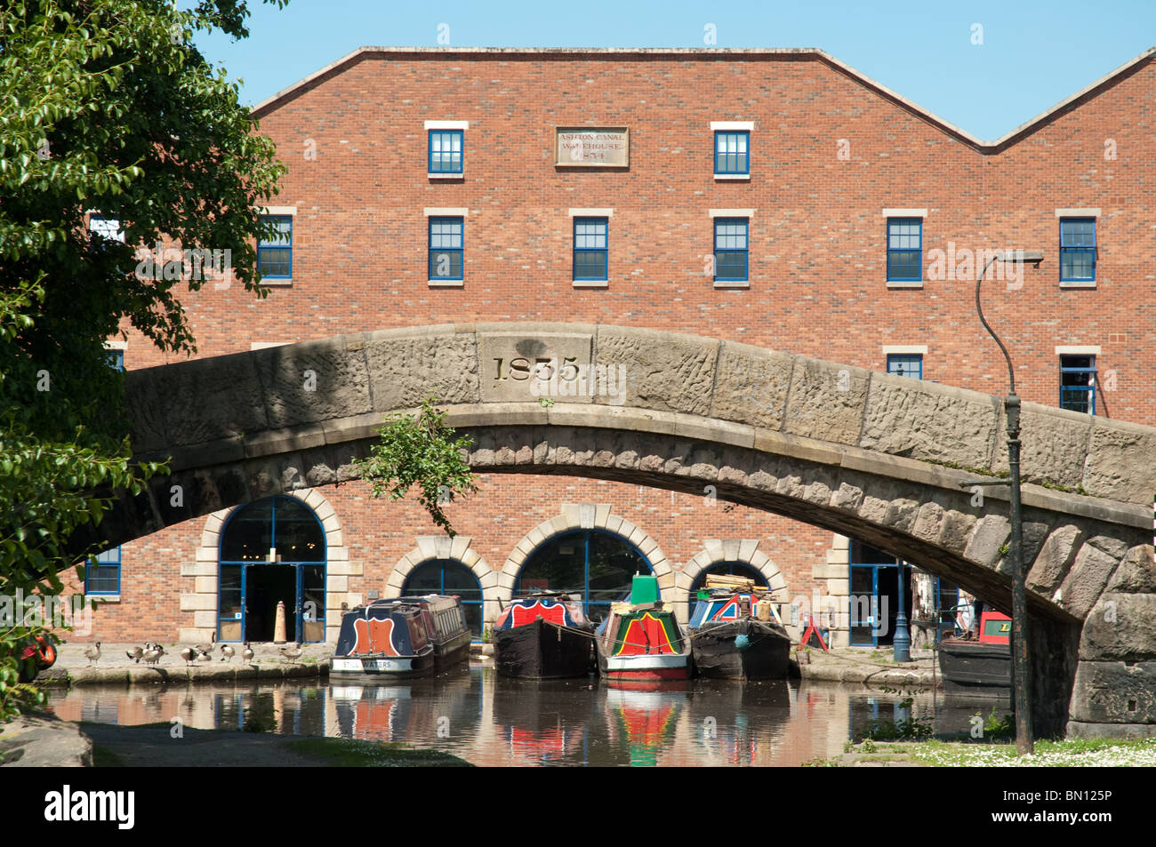 Musée du bassin de Portland, l'ancien entrepôt, canal Ashton Ashton sous Lyne,Greater Manchester, UK. Banque D'Images