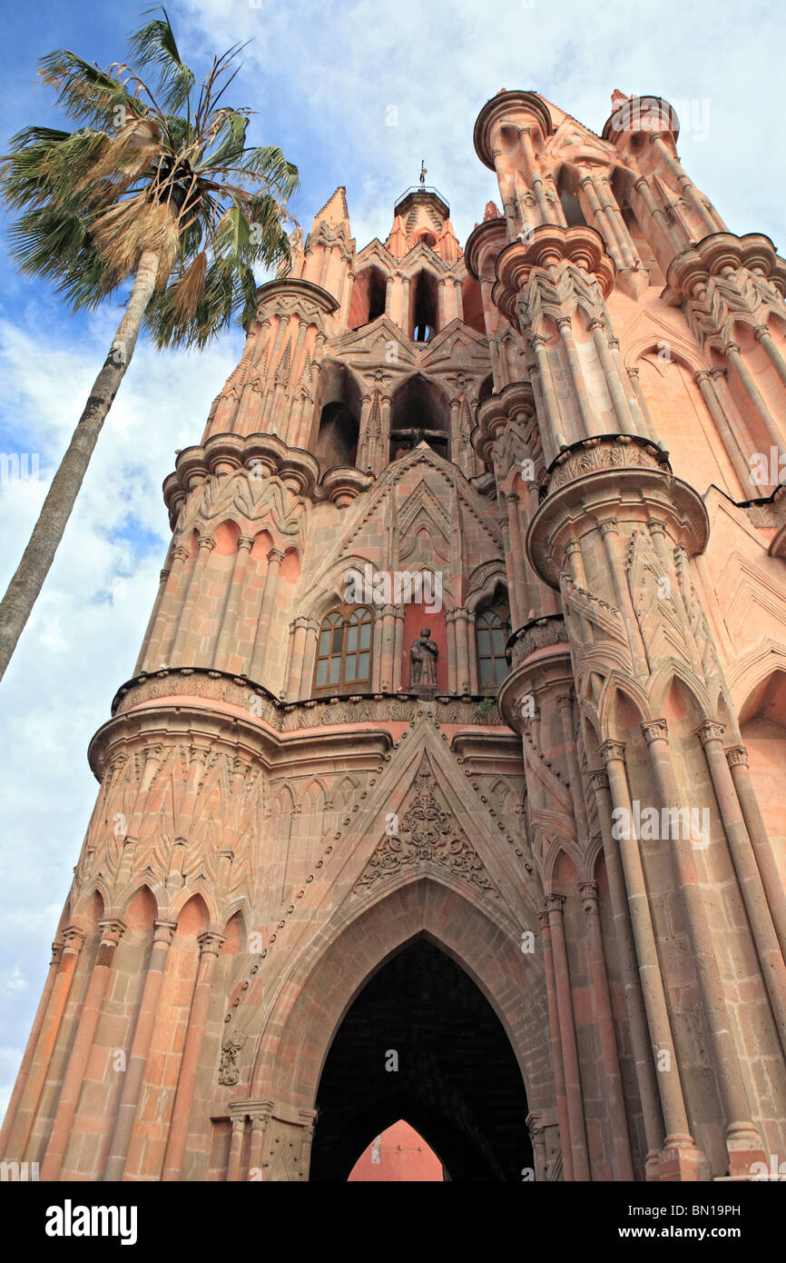 L'église San Miguel Arcangel (1880), San Miguel de Allende, Guanajuato, Mexique Banque D'Images
