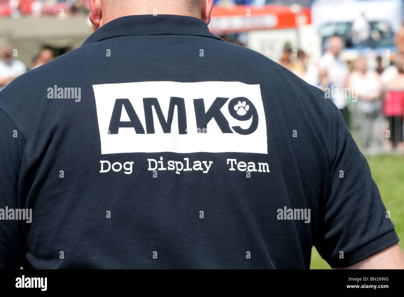 L'AMK9 l'équipe de démonstration de chien Banque D'Images