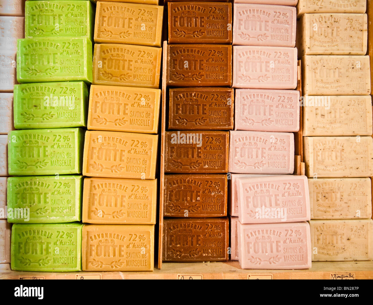 Handmade soap france Banque de photographies et d'images à haute résolution  - Alamy