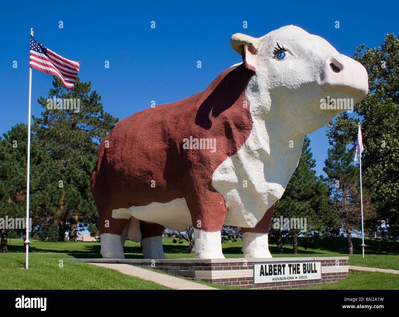 Albert la plus grande statue de Bull dans l'Iowa Audubon Banque D'Images