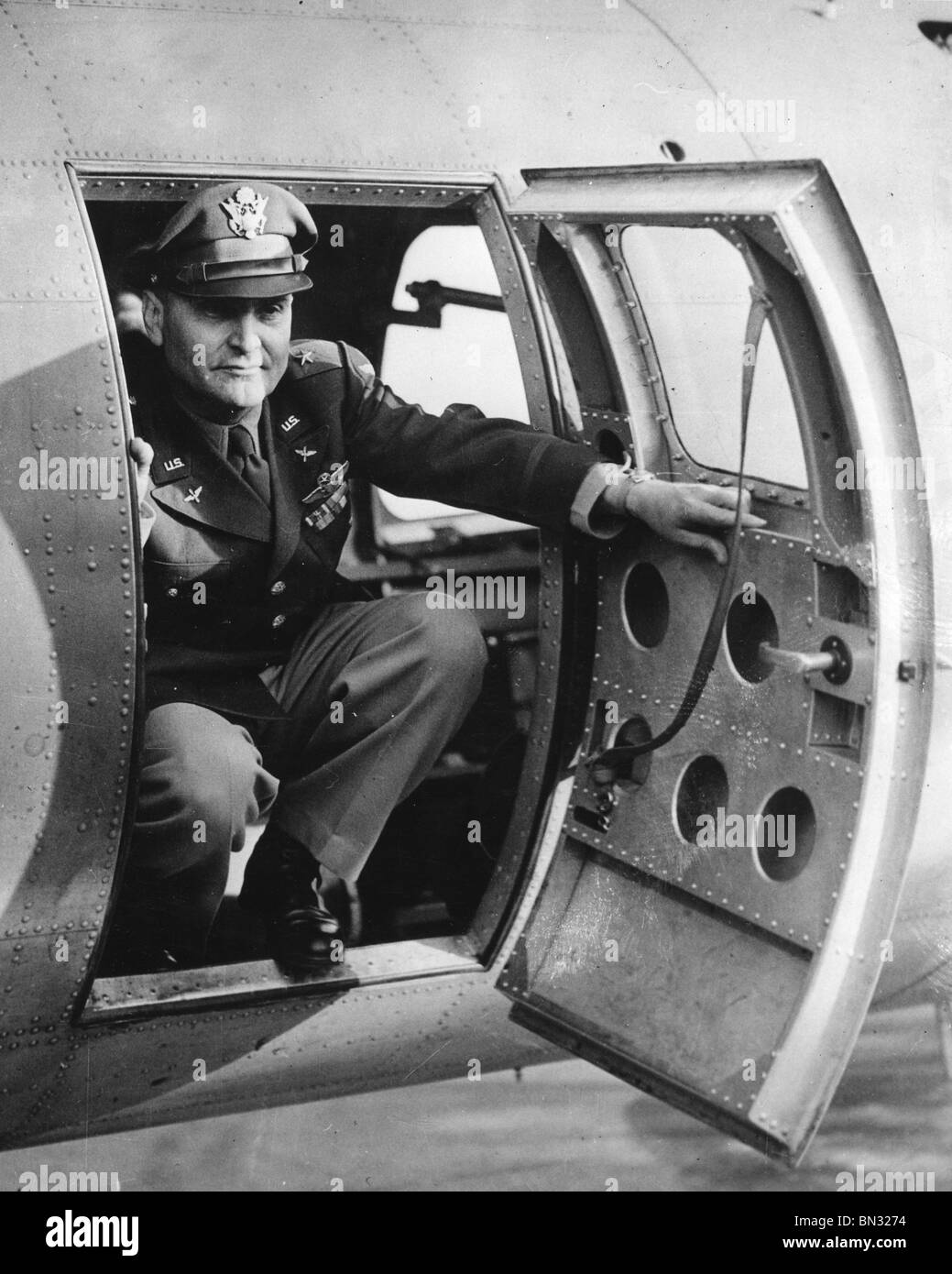 C IRA EAKER (1896-1987) Général de l'Armée US Airforce sur en 1943 Banque D'Images