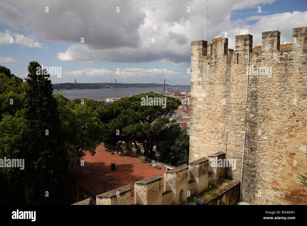 Le château de Sao Jorge à Lisbonne, Portugal, Europe Banque D'Images