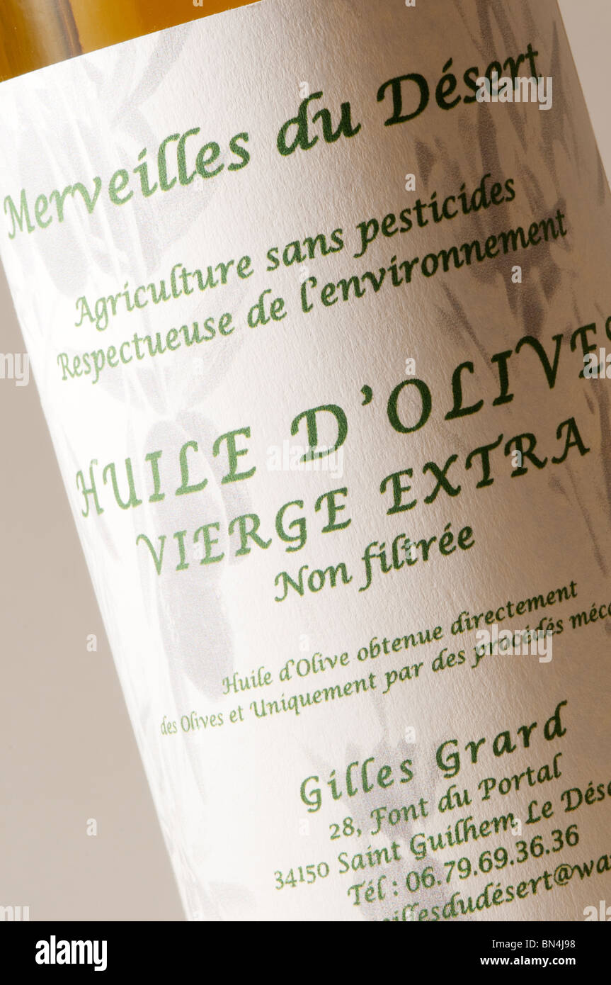 Bio, non filtrée, l'huile d'olive extra vierge Banque D'Images