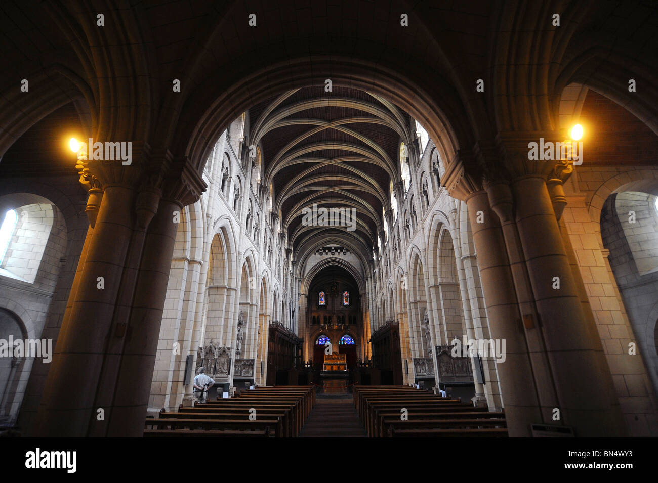 Intérieur de l'église abbatiale de Saint Mary dans l'abbaye de Buckfast Buckfast, dans le Devon. Banque D'Images