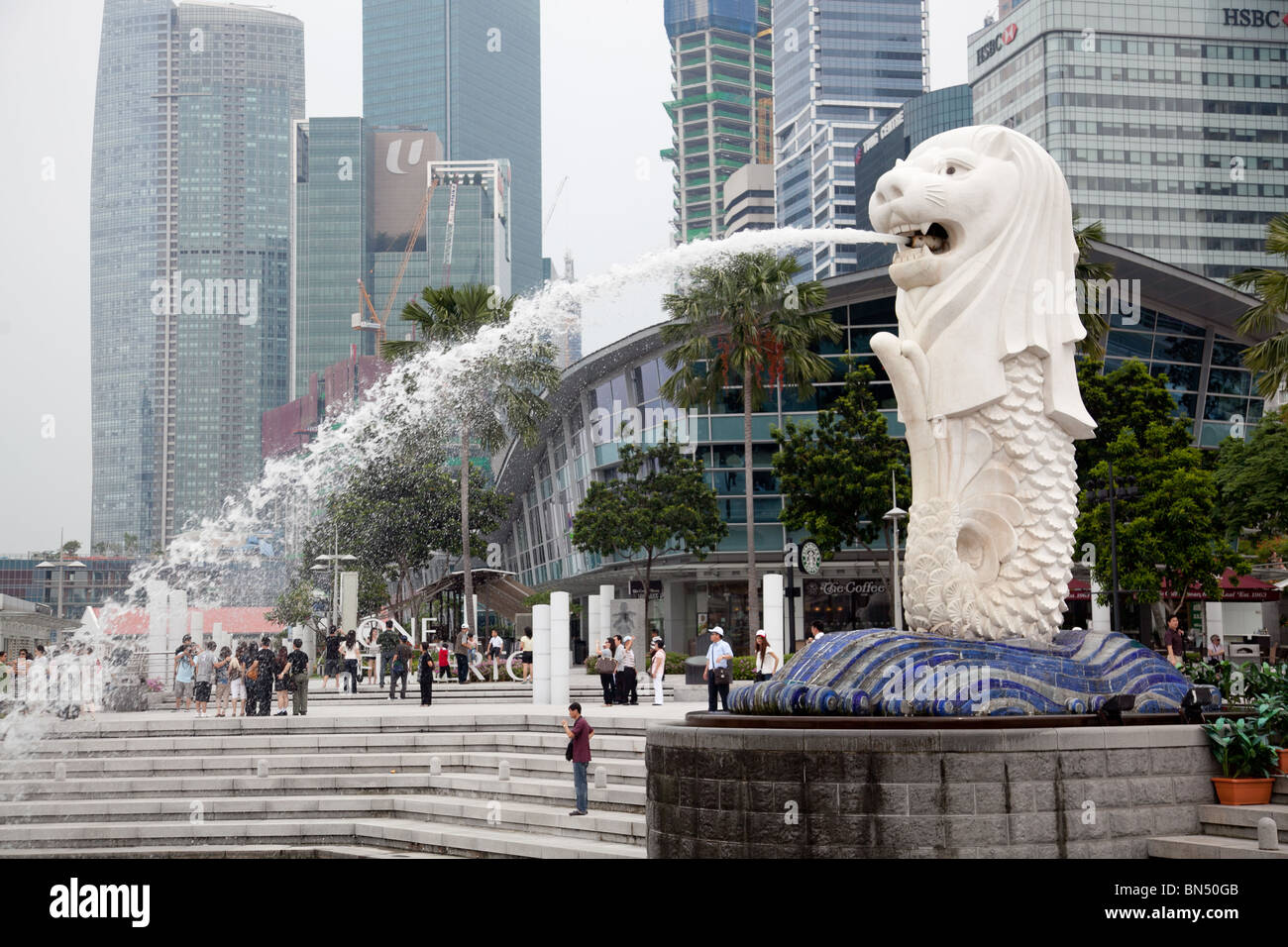La fontaine du Merlion Singapour Banque D'Images
