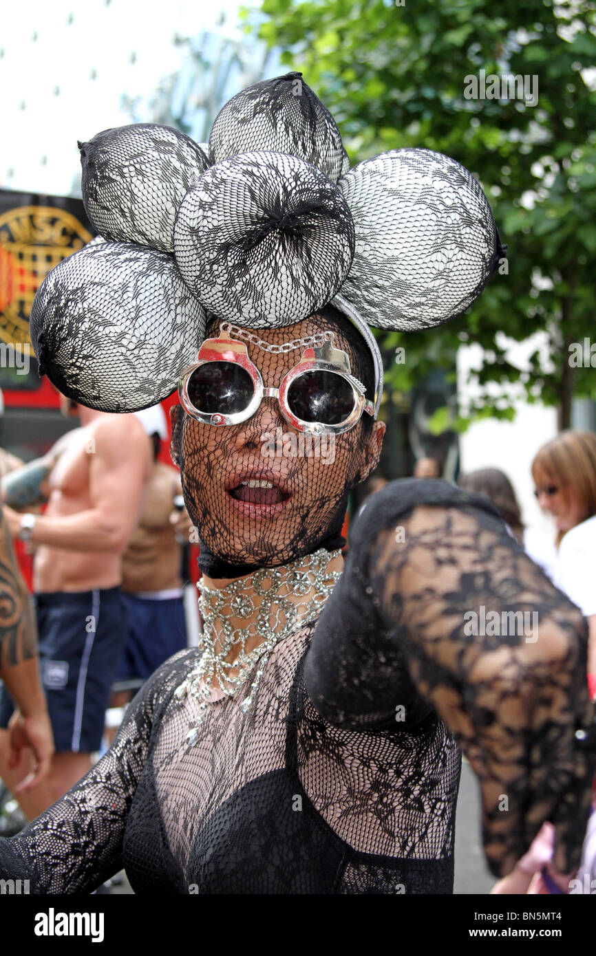 40e anniversaire de fierté - Gay Pride Parade à Londres, le 3 juillet 2010 Banque D'Images