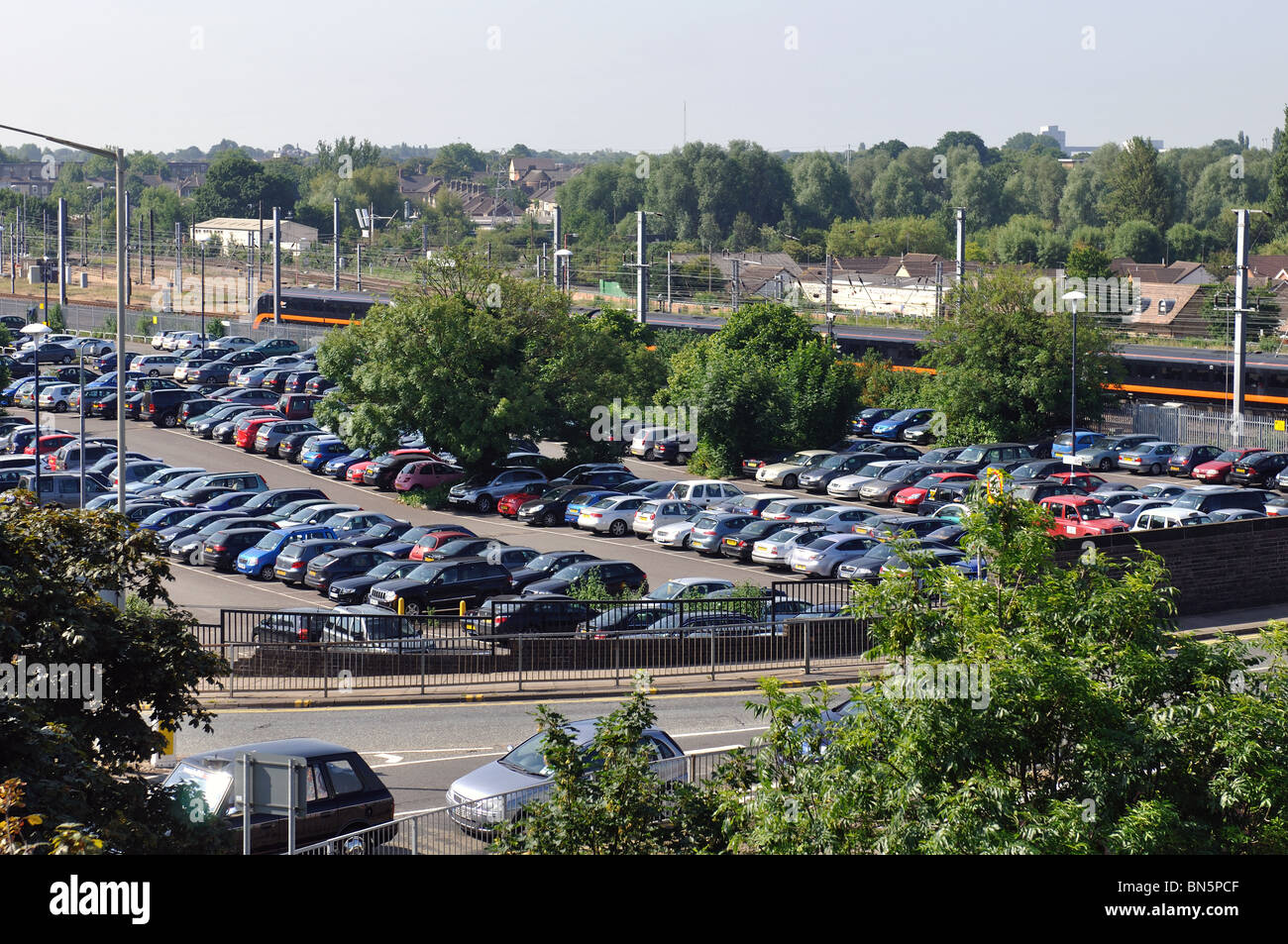 Parking de la gare de Peterborough, Cambridgeshire, Angleterre, RU Banque D'Images