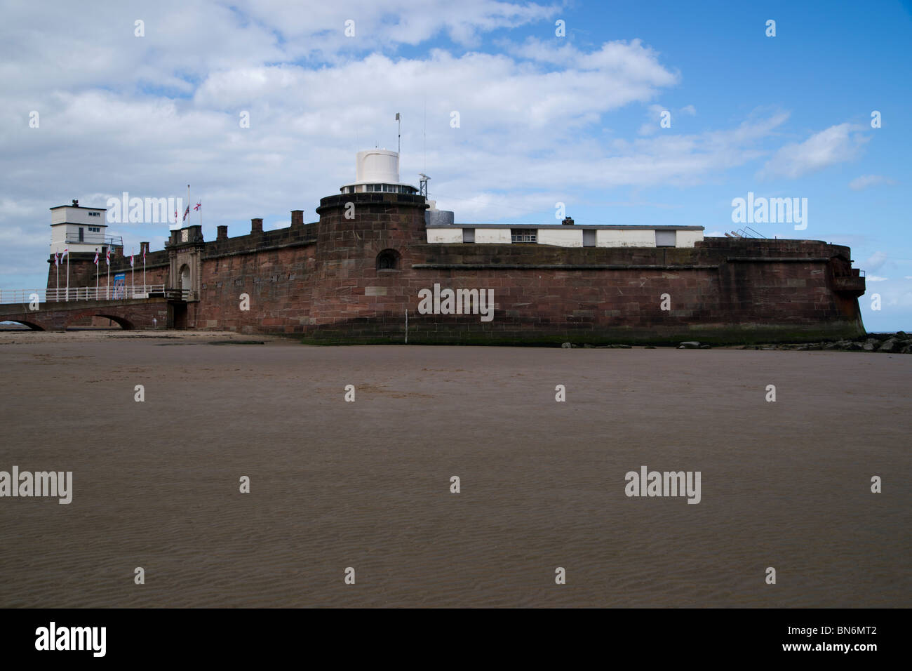 New Brighton, sur la côte de Wirral un populaire sea side resort à Wallasey depuis l'époque victorienne. Maintenant à la régénération (2010) Banque D'Images